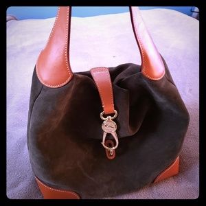 *SOLD* Dooney & Bourke hobo
